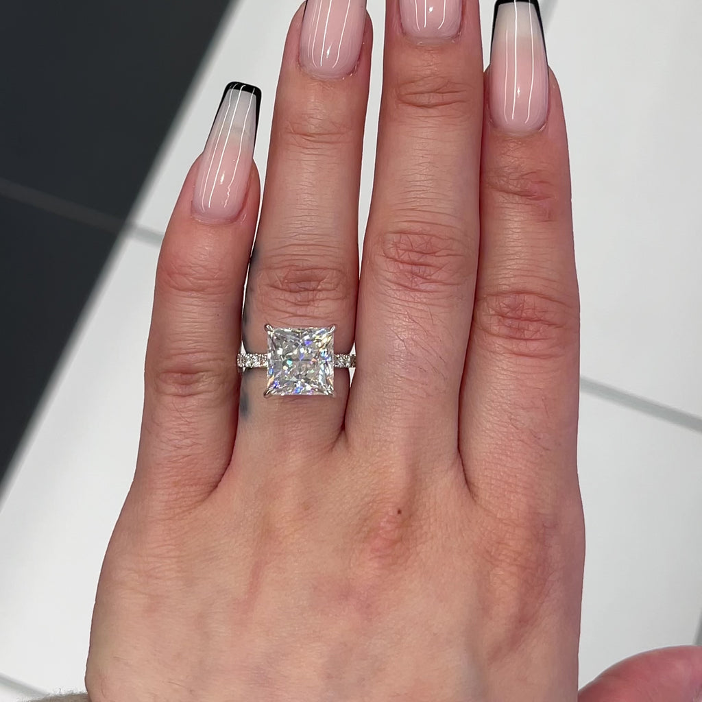 Cluster Engagement Ring | Engagement Ring | Nir Oliva Jewelry